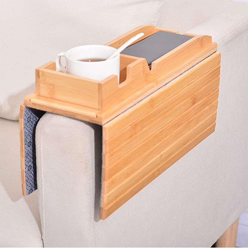 Tavă Pliabilă din Lemn pentru Brațul Canapelei – 3 în 1, Anti-Alunecare, Suport Detasabil pentru Pahare și Telecomandă