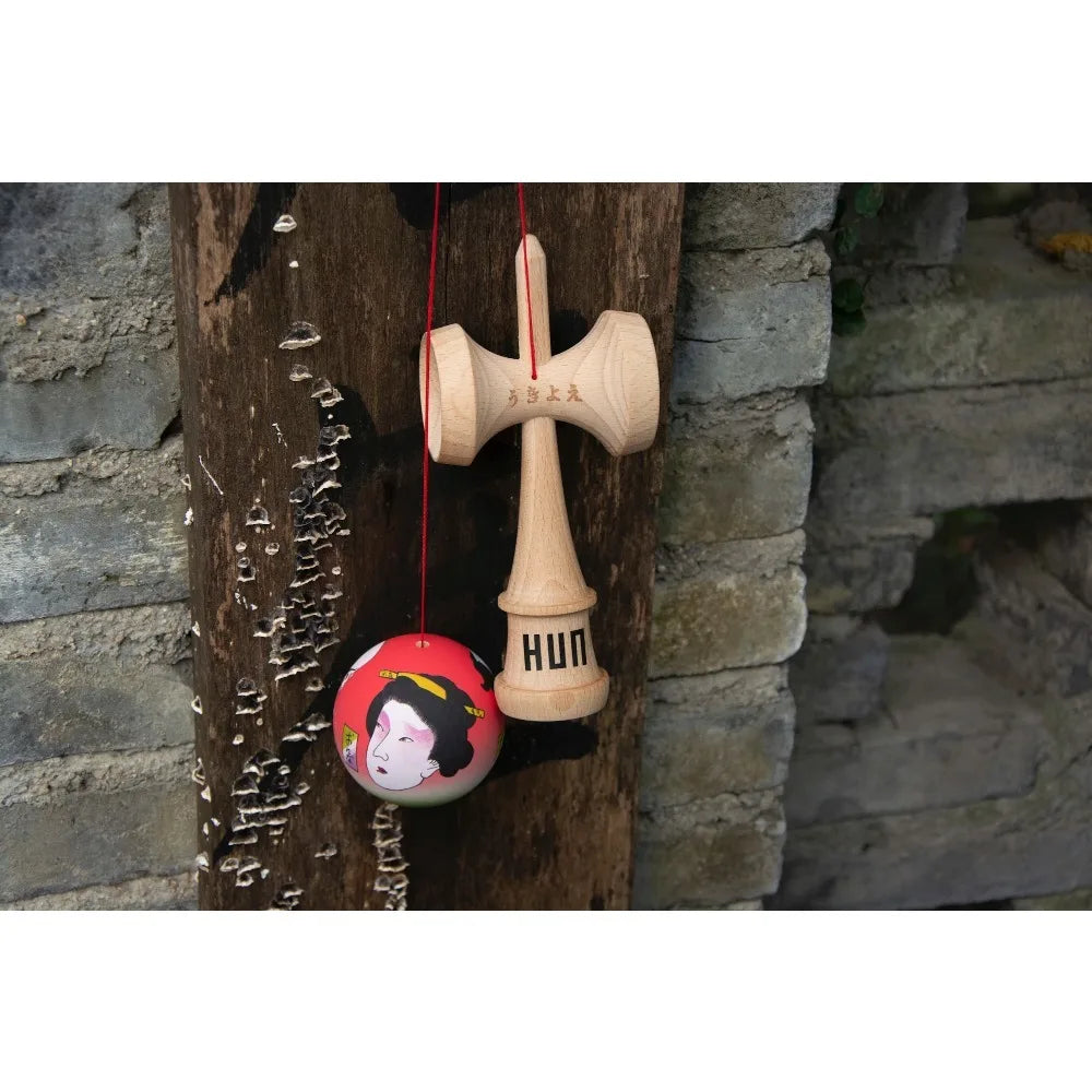 Kendama HUN Gechuan – Model Guofang, Pro Beech, Seria Ukiyo-E, vopsea cauciucată