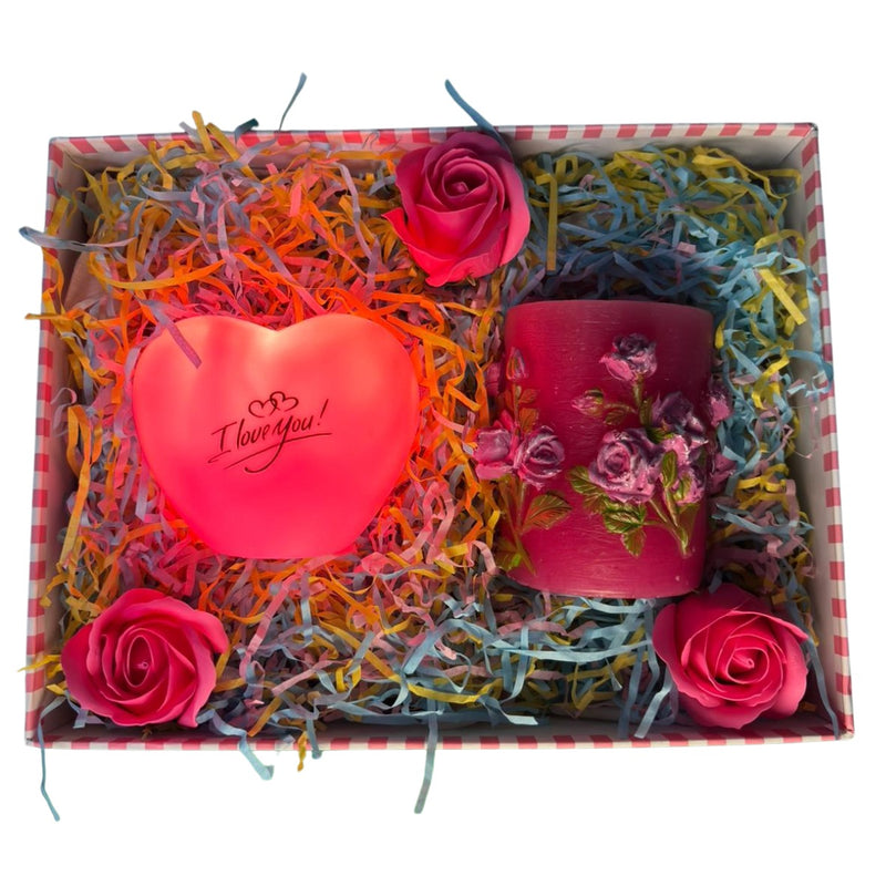 Set cadou Love in Bloom - surpriza romantica cu lampa LED