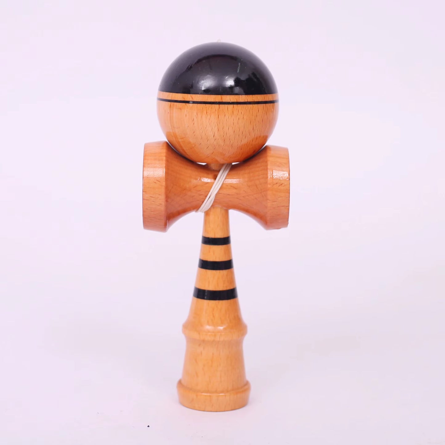Kendama din Lemn