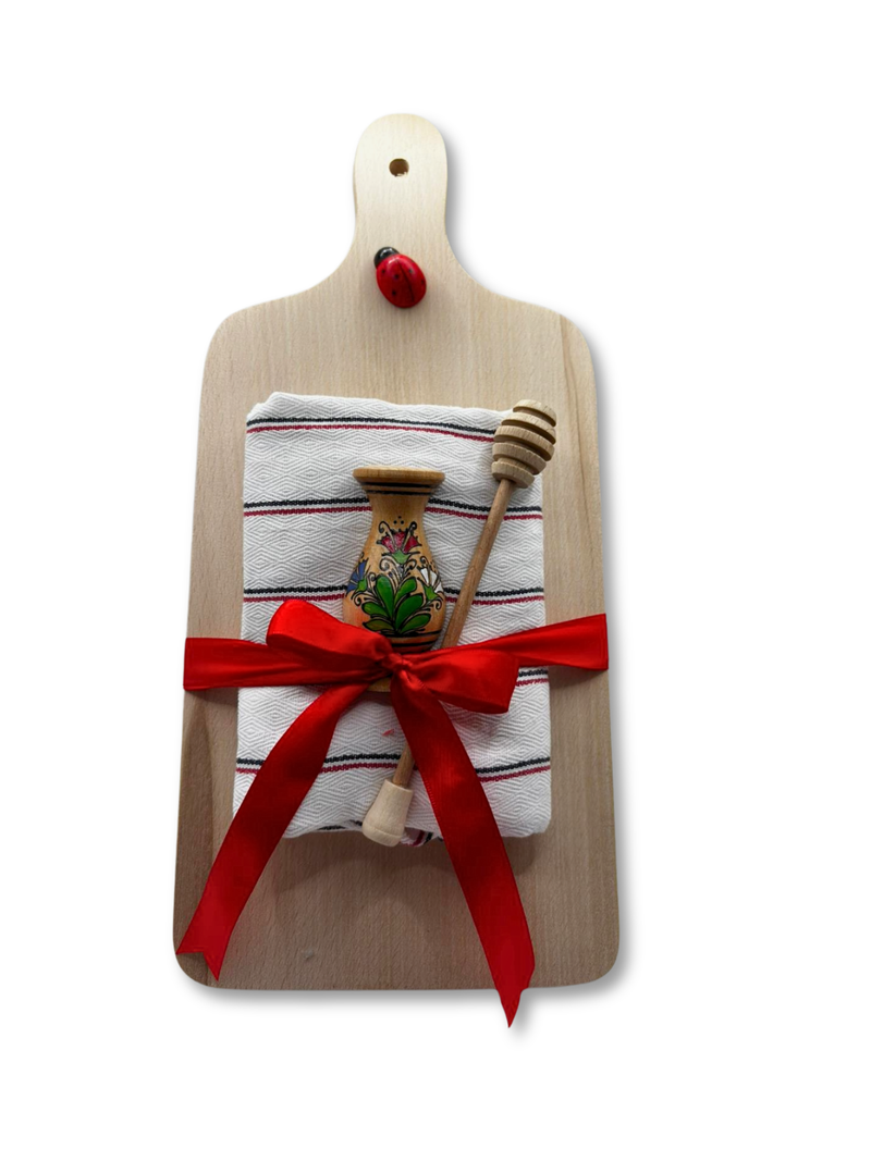 Set cadou rustic Romania- tocator lemn si sort bucatarie